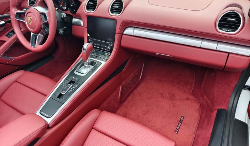 
								Porsche 718 2021 Boxster 2.0T full									