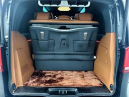 
										Mercedes-Benz V-Class 2023 V260L High Roof Custom Edition full									