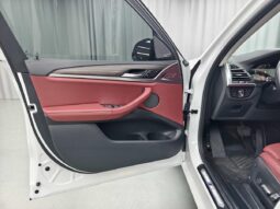 
										BMW X3 2023 xDrive30i Leading Edition M Night Package full									