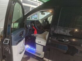 Mercedes-Benz Vito 2023 2.0T Business Edition 7-Seater