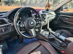 
										BMW 3 Series 2019 320LiM Sport Night Edition full									