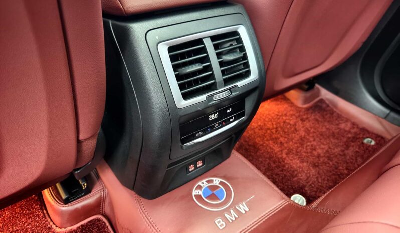 
								BMW X3 2023 xDrive30i Leading Edition M Night Package full									