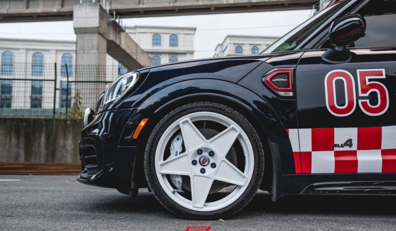 
								MINI JCW COUNTRYMAN 20212.0T JOHN COOPER WORKS full									