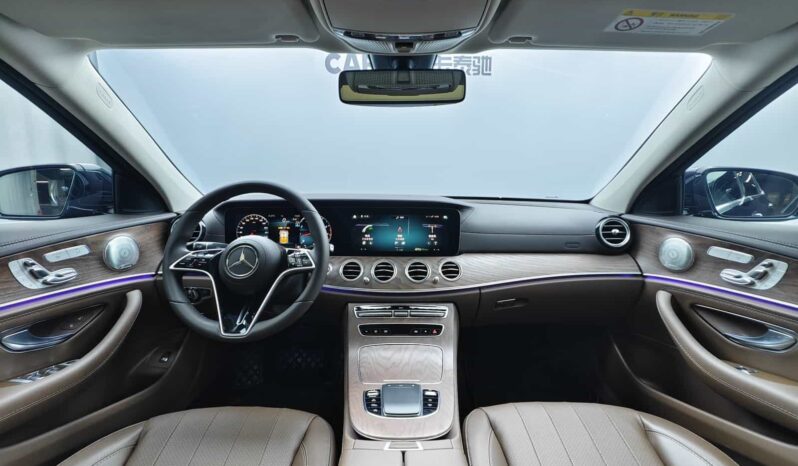 
								Mercedes-Benz E-Class 2023 E300L Luxury Edition full									