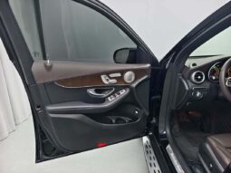 
										Mercedes-Benz GLC 2021 GLC300L 4MATIC Sport Edition full									