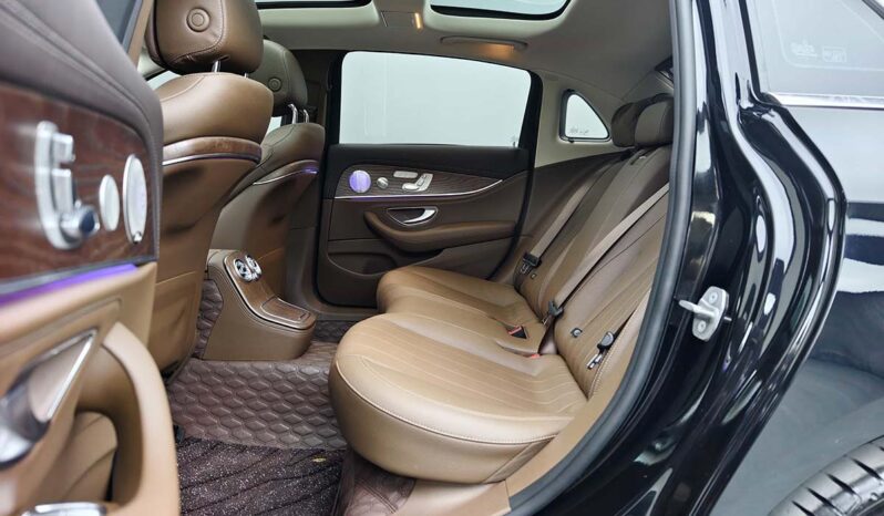 
								Mercedes-Benz E-Class 2023 E300L Luxury Edition full									