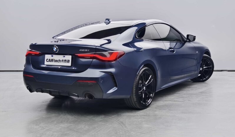 
								BMW 4 Series 2022 Facelift 425iM Sport Night Edition Package full									