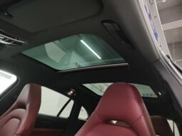 
										Porsche Panamera 2019 Model Panamera 4 Sport Turismo 2.9T full									