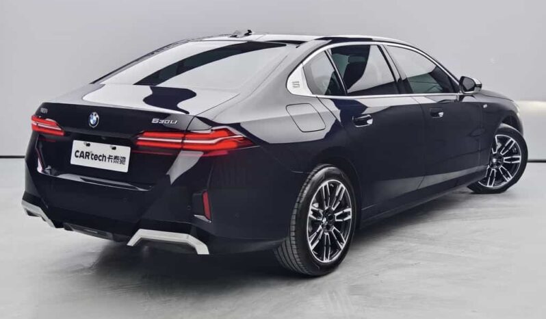 
								BMW 5 Series 2025 530Li Leading Edition M Sport Package full									