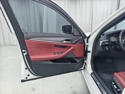 
										BMW 5 Series 2021 530Li Luxury M Sport Package full									