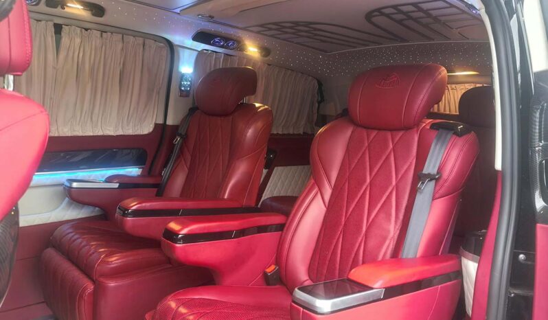 
								Mercedes-Benz Vito 2021 2.0T Business Edition 7-Seater full									