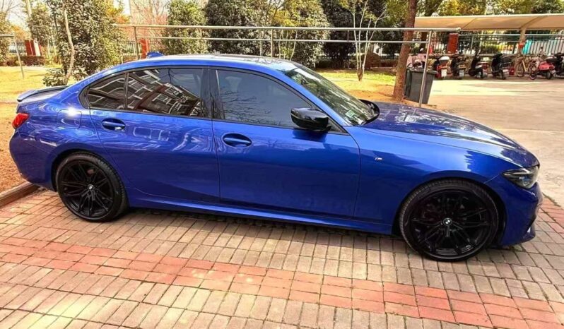 
								BMW 3 Series 2020 325Li M Sport Night Edition Package full									