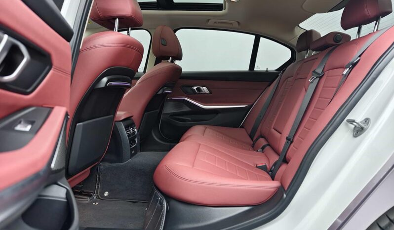 
								BMW 3 Series 2021 325Li M Sport Package full									