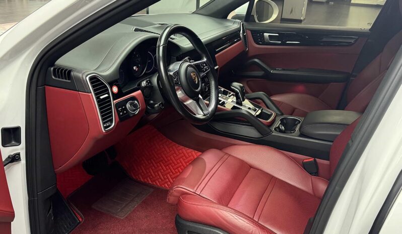 
								Porsche Cayenne 2019 Cayenne Coupe 3.0T full									