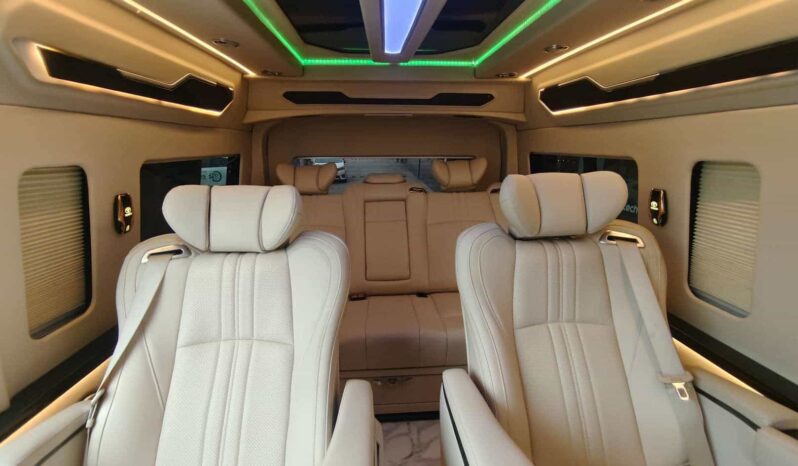 
								2022 Toyota HIACE Kaisuo Business Van full									