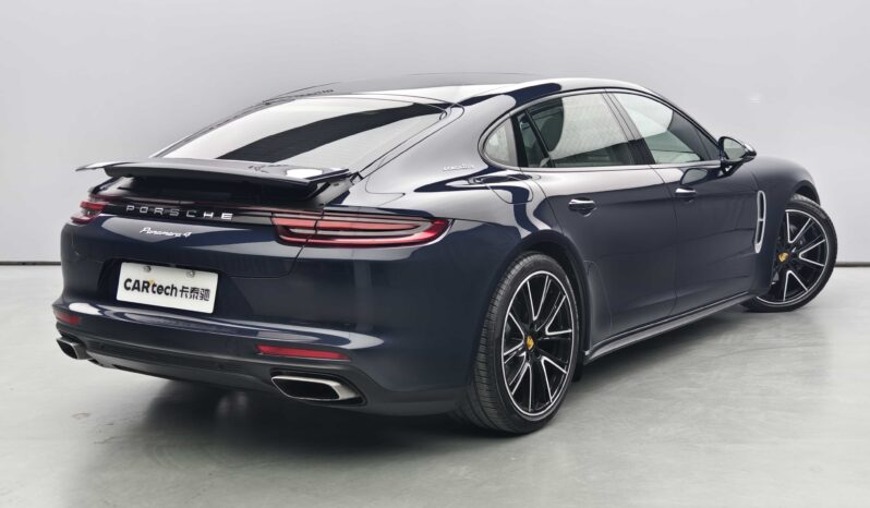 
								Porsche Panamera 2017 Model Panamera 4 Executive Long Wheelbase 3.0T full									