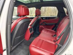 
										Porsche Cayenne 2021 Model Cayenne 3.0T full									