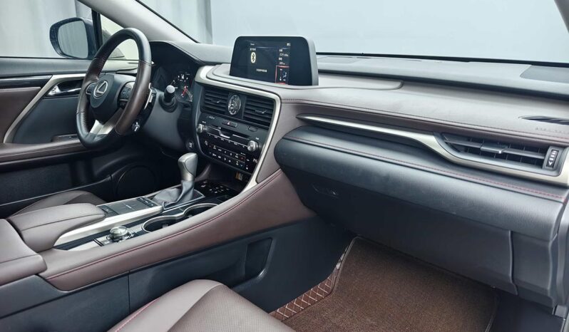 
								Lexus RX 2020 Model Year Facelift 300 FWD Comfort Edition full									