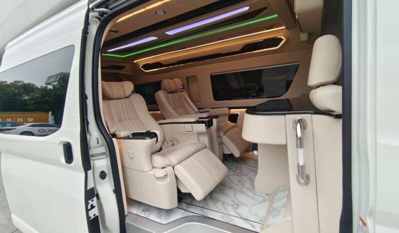 
								2022 Toyota HIACE Kaisuo Business Van full									