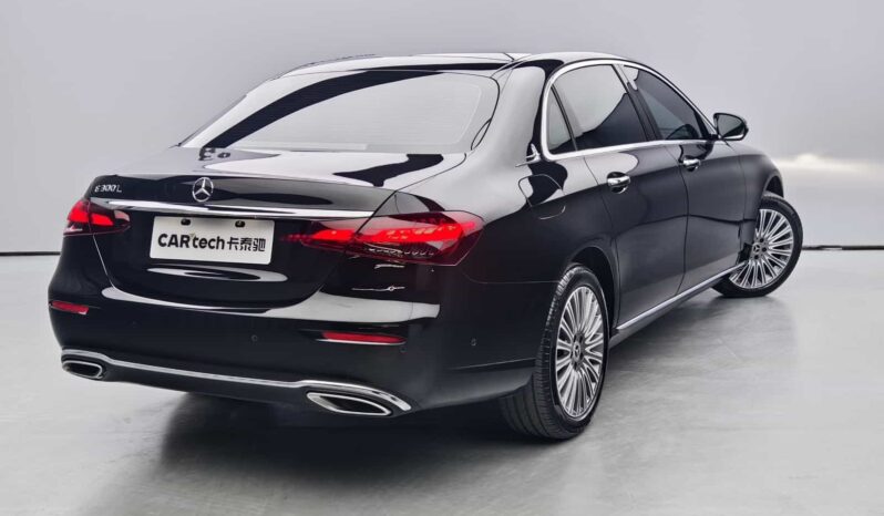 
								Mercedes-Benz E-Class 2023 E300L Luxury Edition full									