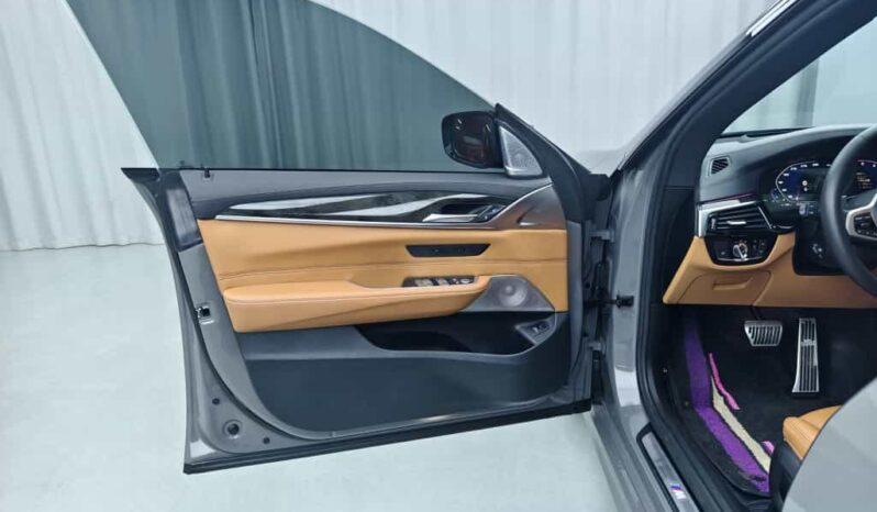 
								BMW 6 Series GT 2021 630i M Sport Package full									