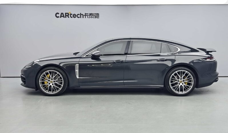 
								Porsche Panamera 2022 Panamera 4 Executive Long Wheelbase 2.9T full									
