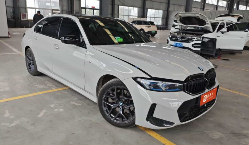 
								BMW 3 Series 2025 330Li Luxury M Sport Night Edition Package full									