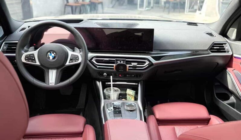 
								BMW 3 Series 2023 330Li M Sport Night Edition Package full									