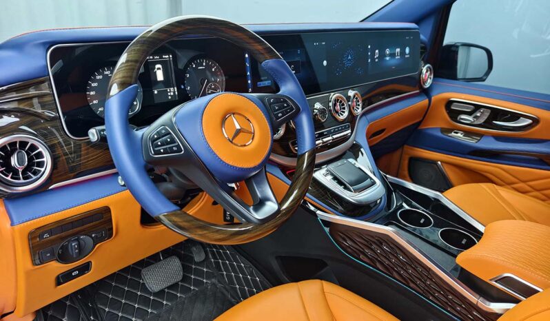 
								2023 Mercedes-Benz Vito 2.0T Business Edition 7-Seater full									