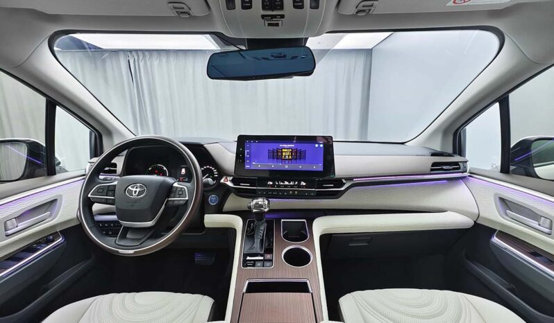 
								2023 Toyota Sienna 2.5L Hybrid Comfort Edition full									