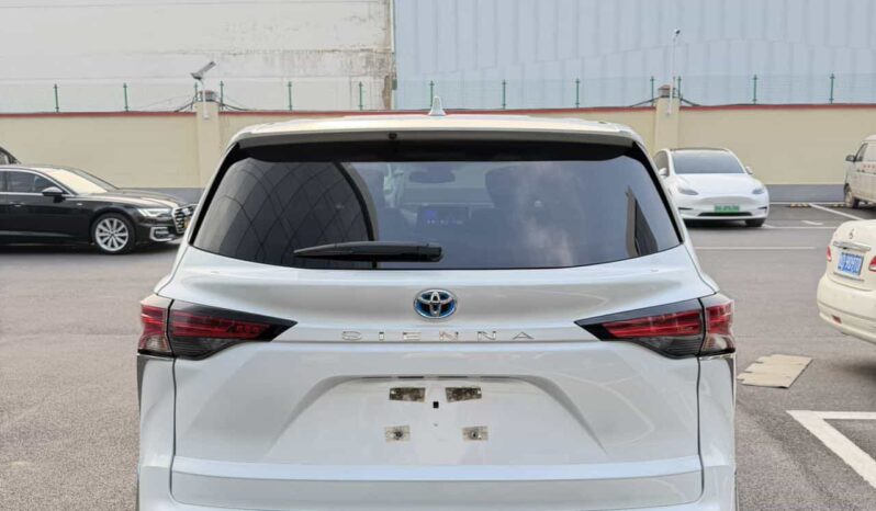 
								2023 Toyota Sienna 2.5L Hybrid Comfort Edition full									