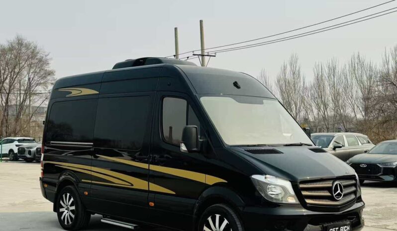 
								2019 Mercedes-Benz Sprinter 3.5L Automatic 7-Seater, Jun Tian Brand Business Van full									