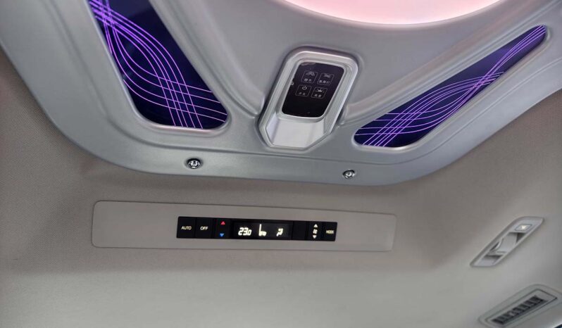 
								2023 Toyota Sienna 2.5L Hybrid Comfort Edition full									