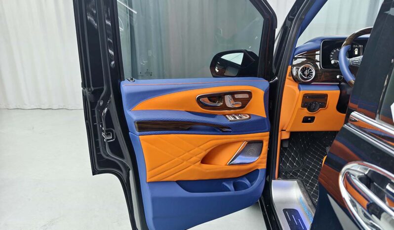 
								2023 Mercedes-Benz Vito 2.0T Business Edition 7-Seater full									