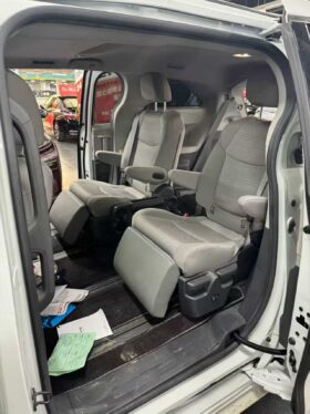 2023 Toyota Sienna 2.5L Hybrid Comfort Edition