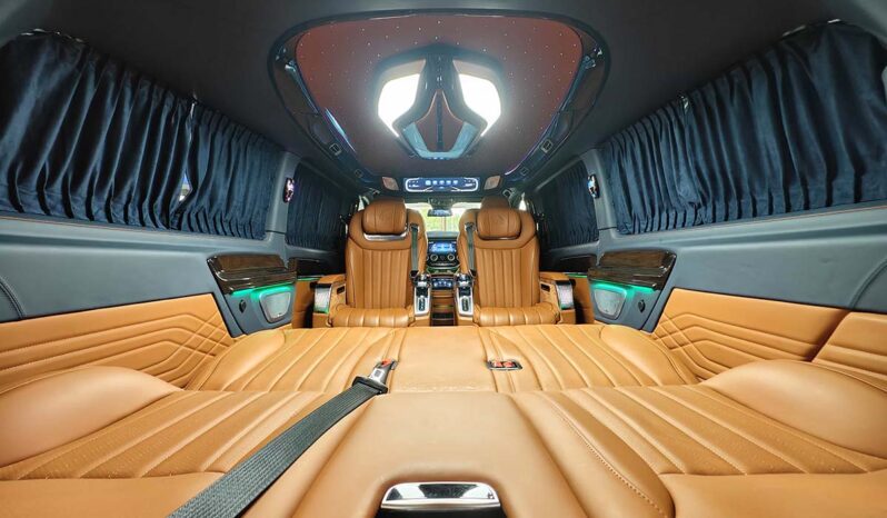 
								2023 Mercedes-Benz Vito 2.0T Business Edition 7-Seater full									