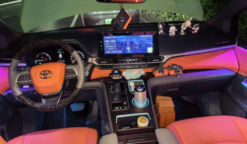 
								2024 Toyota Sienna 2.5L Hybrid Comfort Edition full									