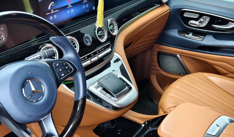 
								2023 Mercedes-Benz Vito 2.0T Business Edition 7-Seater full									