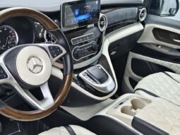 
										2019 Mercedes-Benz Vito High Roof Model with Full Partition full									