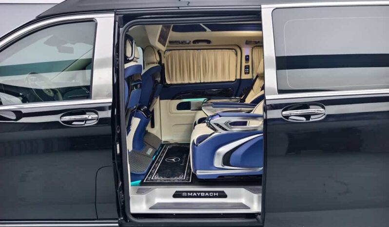 
								2023 Mercedes-Benz Vito 2.0T Business Edition 7-Seater full									