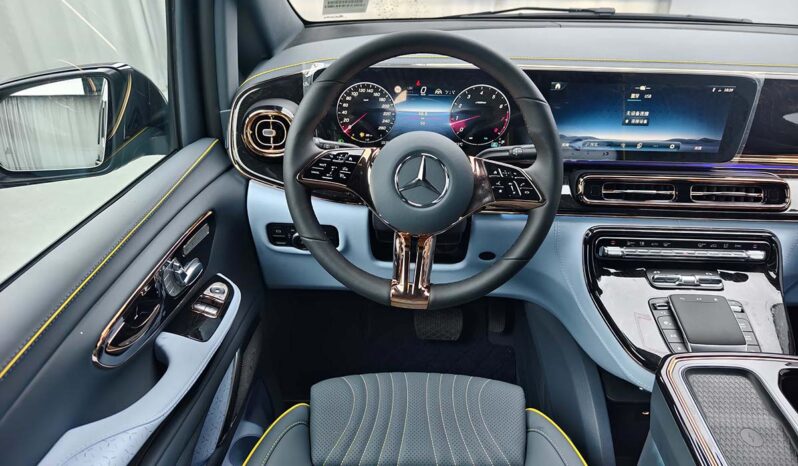 
								2025 Mercedes-Benz V-Class V300L Long Wheelbase Luxury Edition full									