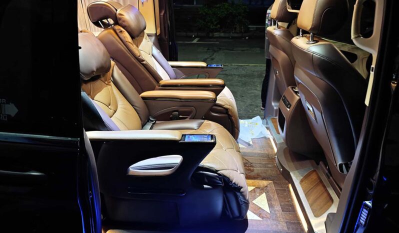
								Mercedes-Benz Vito 2020 2.0T Business Edition 8-Seater full									