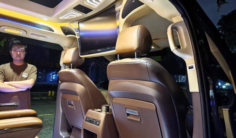 
								Mercedes-Benz Vito 2020 2.0T Business Edition 8-Seater full									