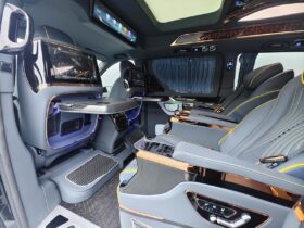 2025 Mercedes-Benz V-Class V300L Long Wheelbase Luxury Edition
